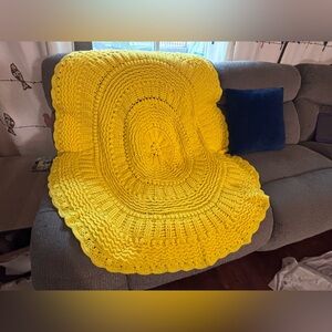 Sunny Yellow Crochet Ruffle Blanket / Rug – 53.25” Vintage Handmade 1990s